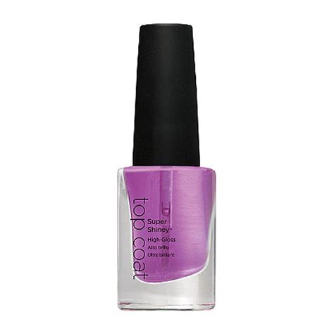 Make your nail lacquer last longer with the help of magical strengtheners